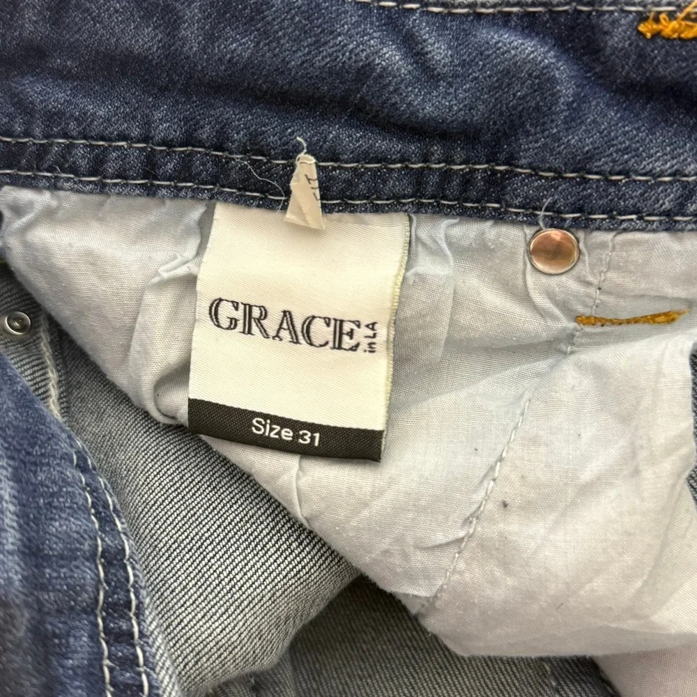 Grace in LA denim dreams